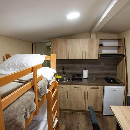 Apartmani Sp Jovanovic Crni Vrh Екстериор снимка
