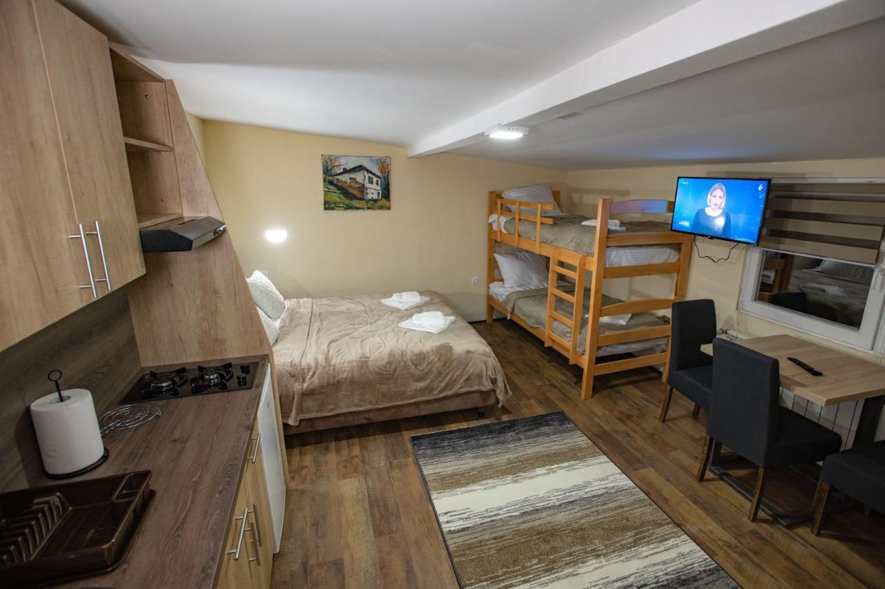 Apartmani Sp Jovanovic Crni Vrh Екстериор снимка